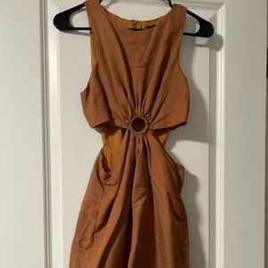 NWOT En Saison Cut Out Brown Mini Dress